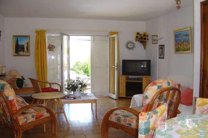 placeholder image sq