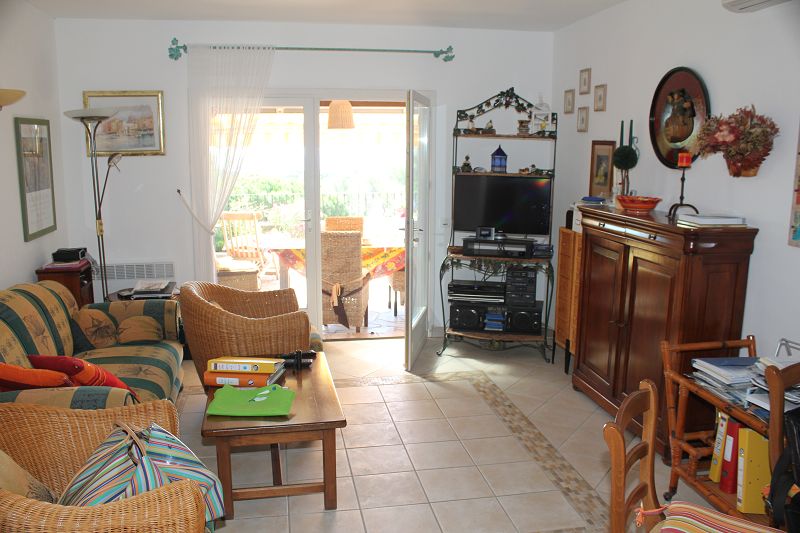 placeholder image sq