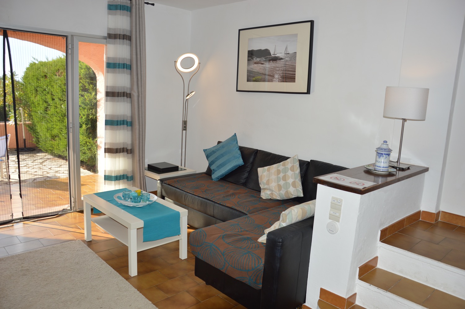 placeholder image sq