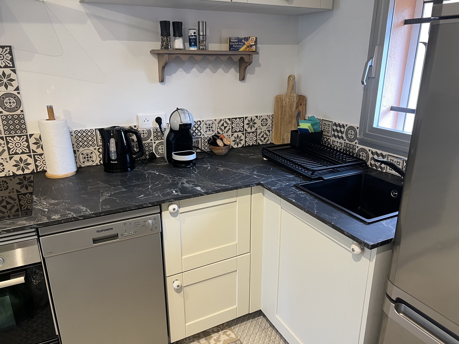 placeholder image sq