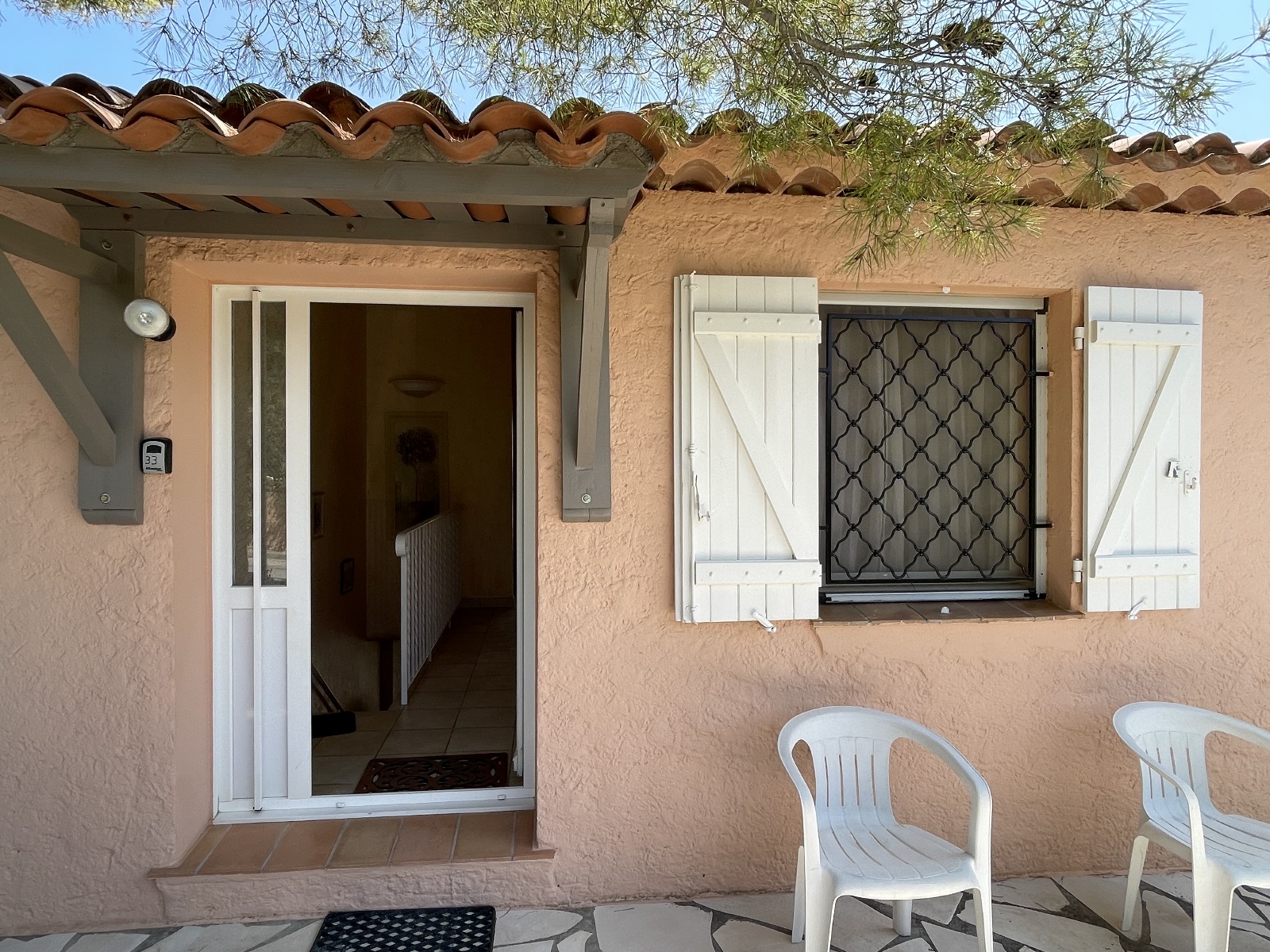 placeholder image sq